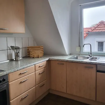 Monteurwohnung Mit Parkplatz - *
